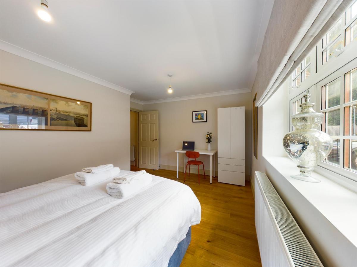 Redhill Town Centre Apartments By Livingo Luaran gambar